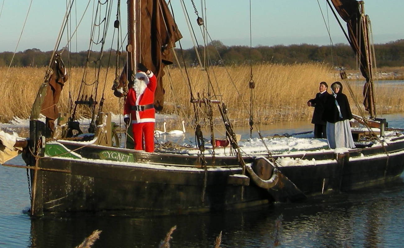 Fr Christmas sails in