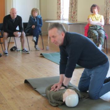 first aid IMG 5294 sq