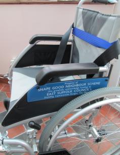 IMG 4615 wheelchair w sign
